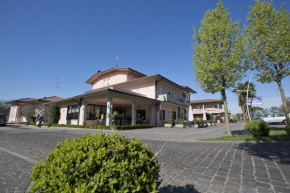 Гостиница Hotel Ganfo  Сирмионе
